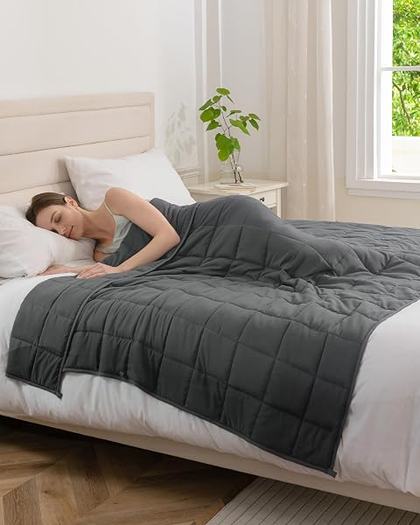 Weighted blanket reference — Amazon bestseller, shown for reference only